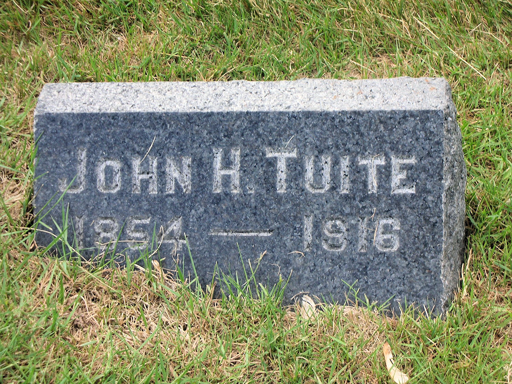 Tuite, John
Photo from Susan Helber
