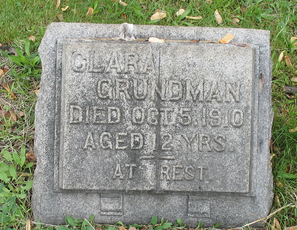 Grundman
