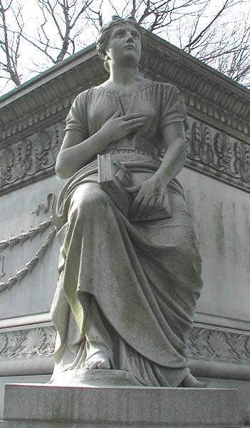 (M1) Statue - Prominent Newark Businessman
